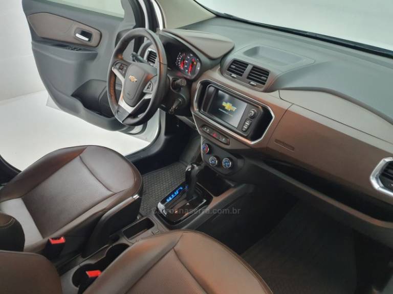 CHEVROLET - SPIN - 2022/2022 - Branca - R$ 94.900,00