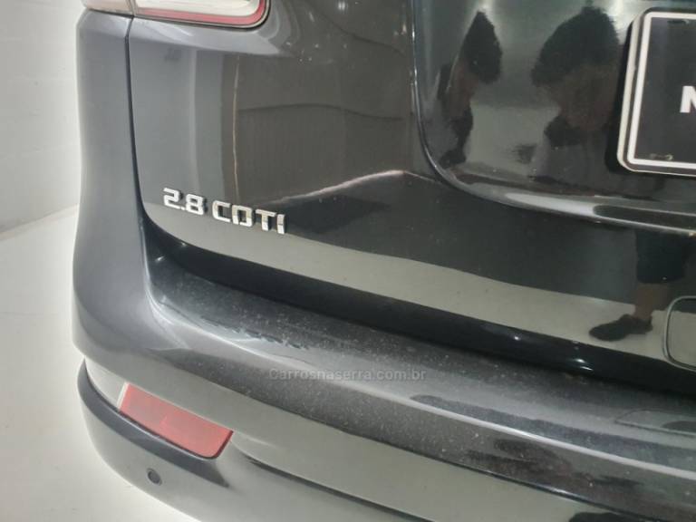 CHEVROLET - TRAILBLAZER - 2014/2015 - Cinza - R$ 140.000,00