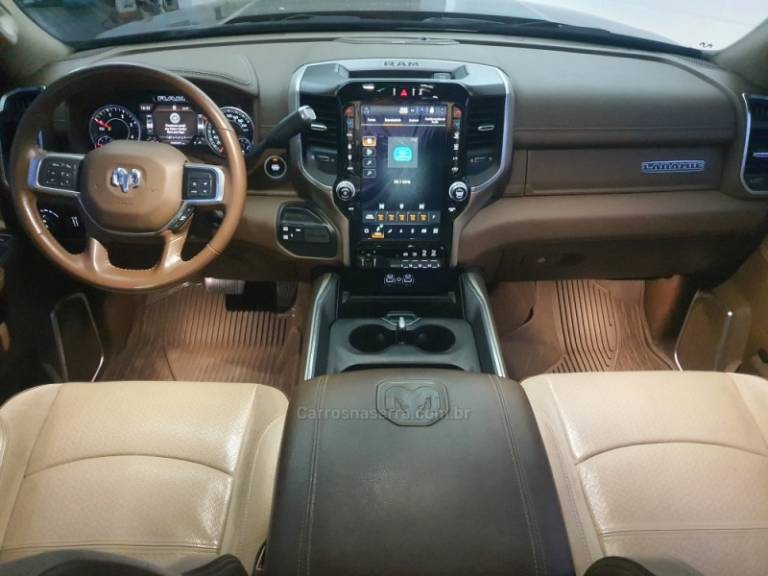 DODGE - RAM - 2021/2022 - Preta - Sob Consulta