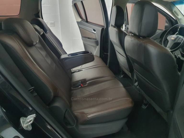 CHEVROLET - TRAILBLAZER - 2014/2015 - Cinza - R$ 140.000,00