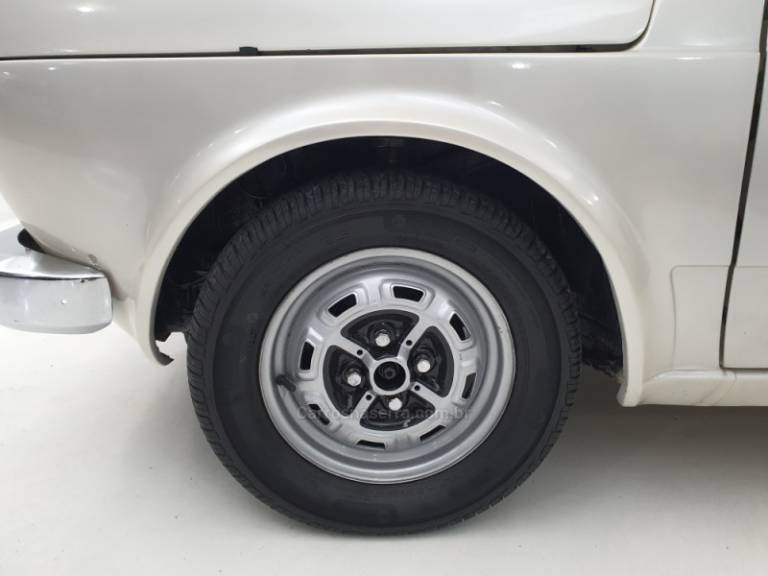 FIAT - 147 - 1979/1979 - Branca - R$ 25.000,00