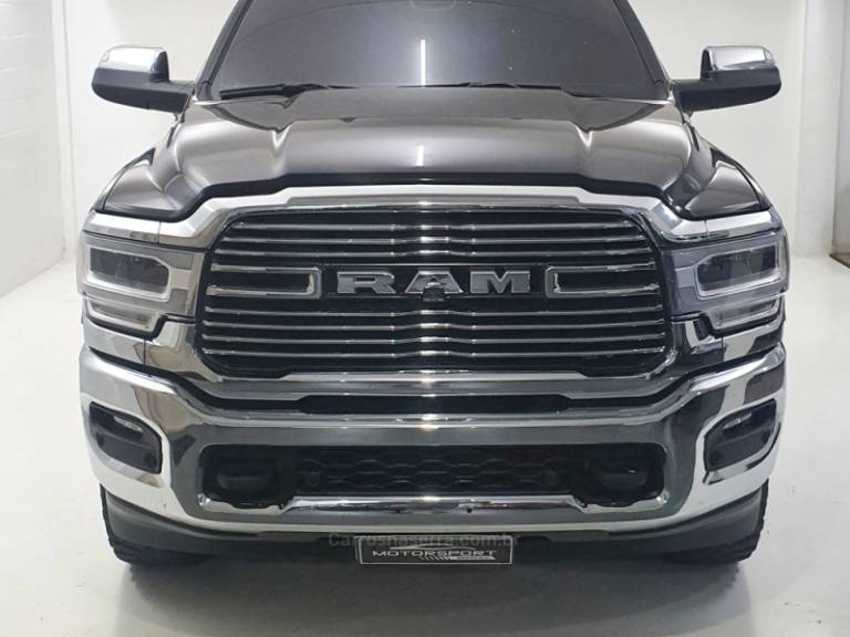 DODGE - RAM - 2021/2022 - Preta - Sob Consulta