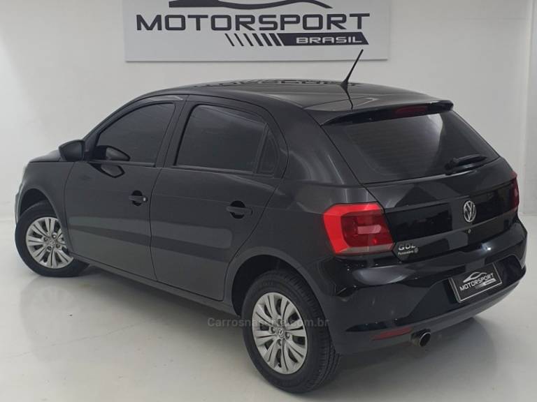 VOLKSWAGEN - GOL - 2018/2018 - Preta - R$ 46.900,00