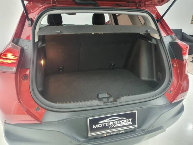 CHEVROLET - TRACKER - 2021/2022 - Vermelha - R$ 103.900,00