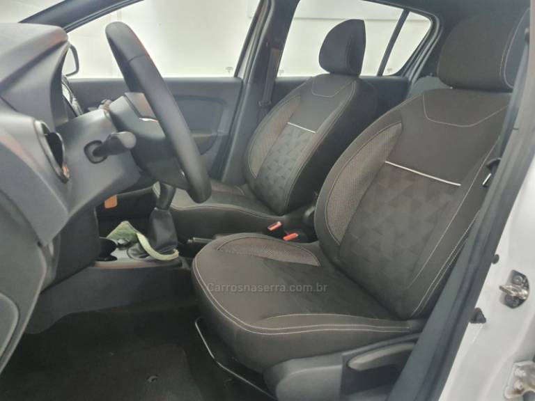 RENAULT - SANDERO - 2024/2025 - Branca - Sob Consulta