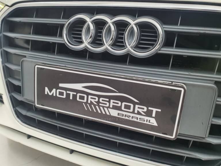 AUDI - A3 - 2015/2015 - Branca - R$ 79.900,00