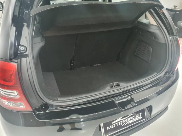 CITROËN - C3 - 2014/2015 - Preta - R$ 46.500,00