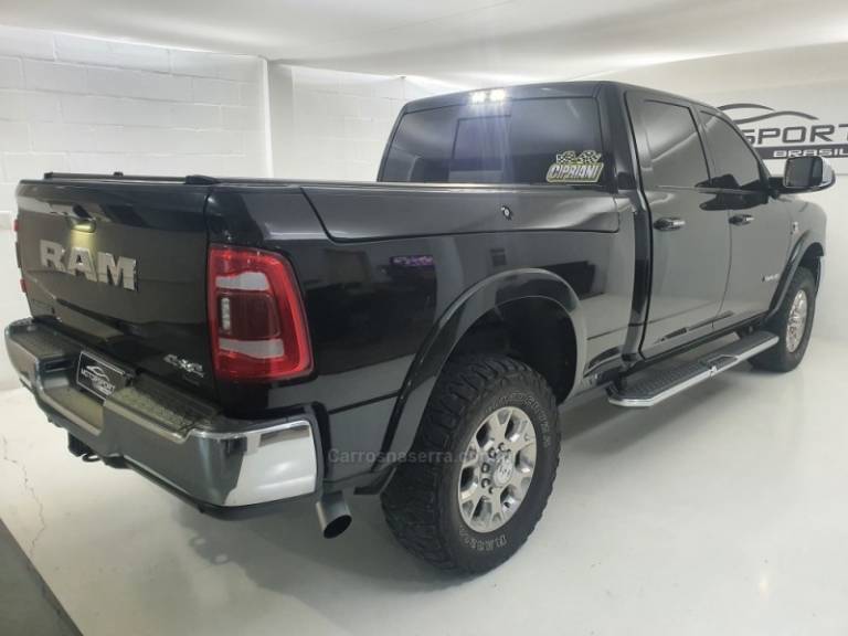 DODGE - RAM - 2021/2022 - Preta - Sob Consulta
